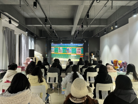 光影铸魂，艺术凝心 艺术设计学院团委周末观影暨文化艺术交流活动纪实